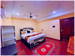 SEA BEACH HOTEL S A I G R A N D near sea beach and temple